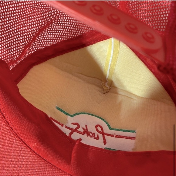 Vintage Red White Pucks Mesh Back Snap Back Trucker Hat - Picture 7 of 12